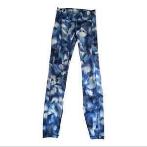 Size 4 Lululemon Blue Tie Dye Wunder Under Leggings